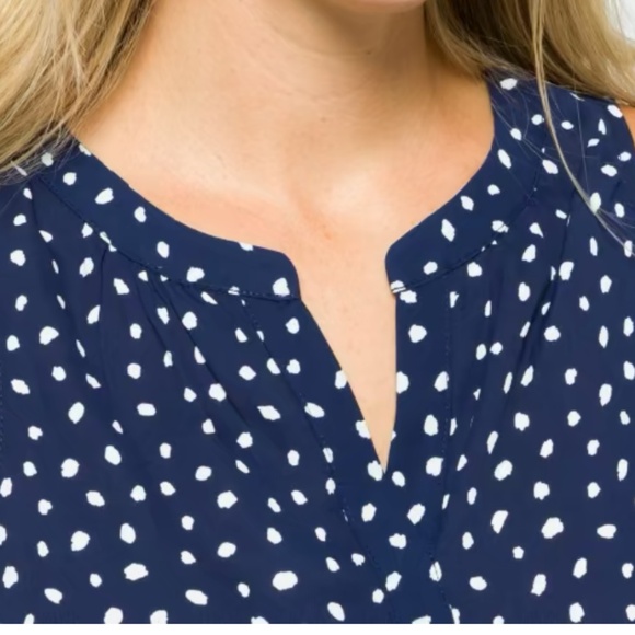 Mix by 41 Hawthorn Mclean Split Neck Sleeveless Blouse - Picture 4 of 4